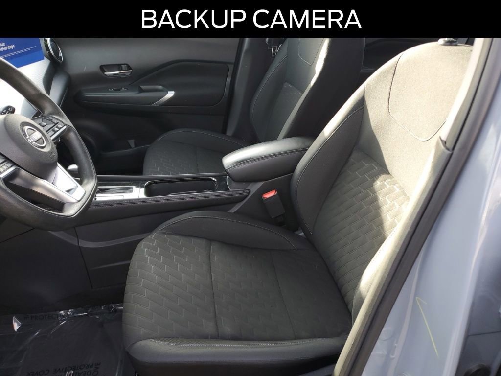 Used 2023 Nissan Kicks SV image 13