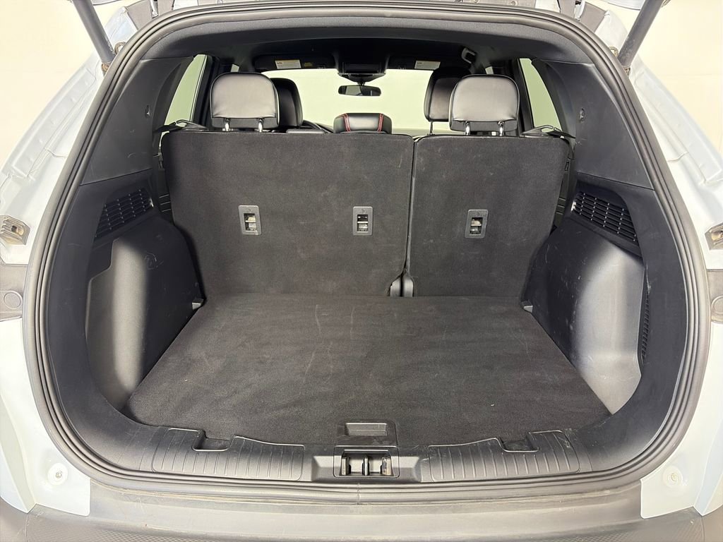 Certified 2025 Ford Escape ST-Line Select AWD/4WD image 27