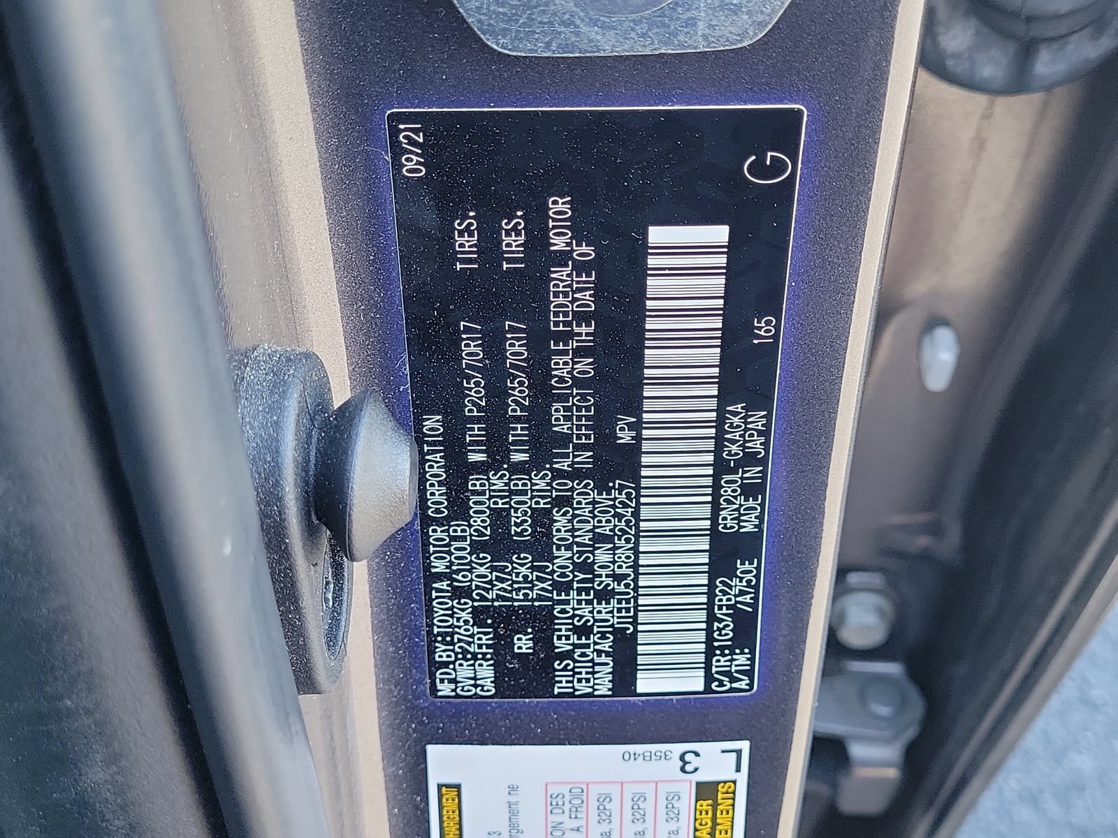 Used 2022 Toyota 4Runner SR5 RWD image 29
