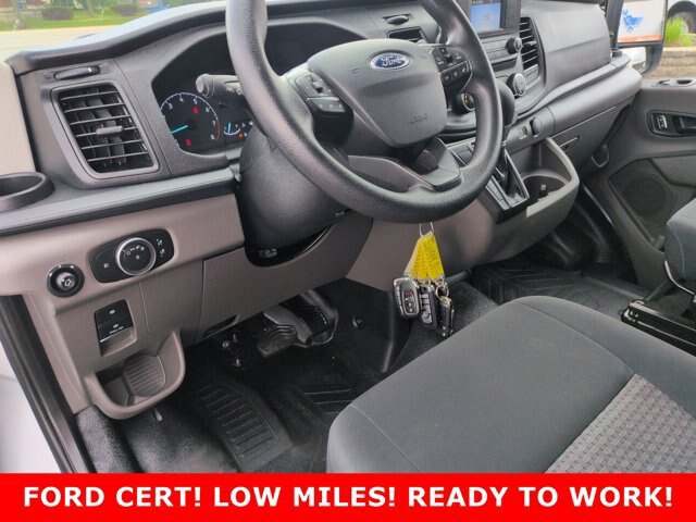 Certified 2025 Ford Transit 250 Low Roof w/ Exterior Upgrade Package RWD image 10