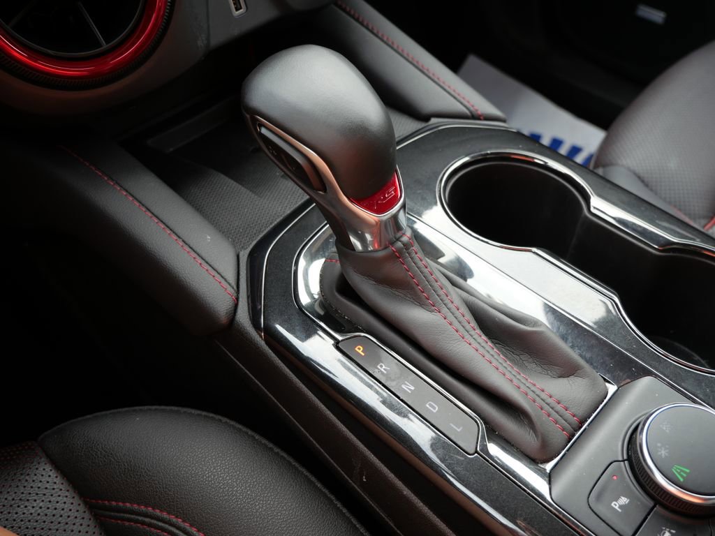 Used 2025 Chevrolet Blazer RS image 27