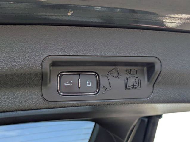 Certified 2023 Ford Explorer XLT w/ Equipment Group 202A image 35