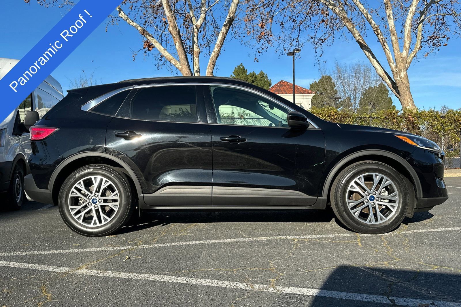 Certified 2022 Ford Escape SEL image 7