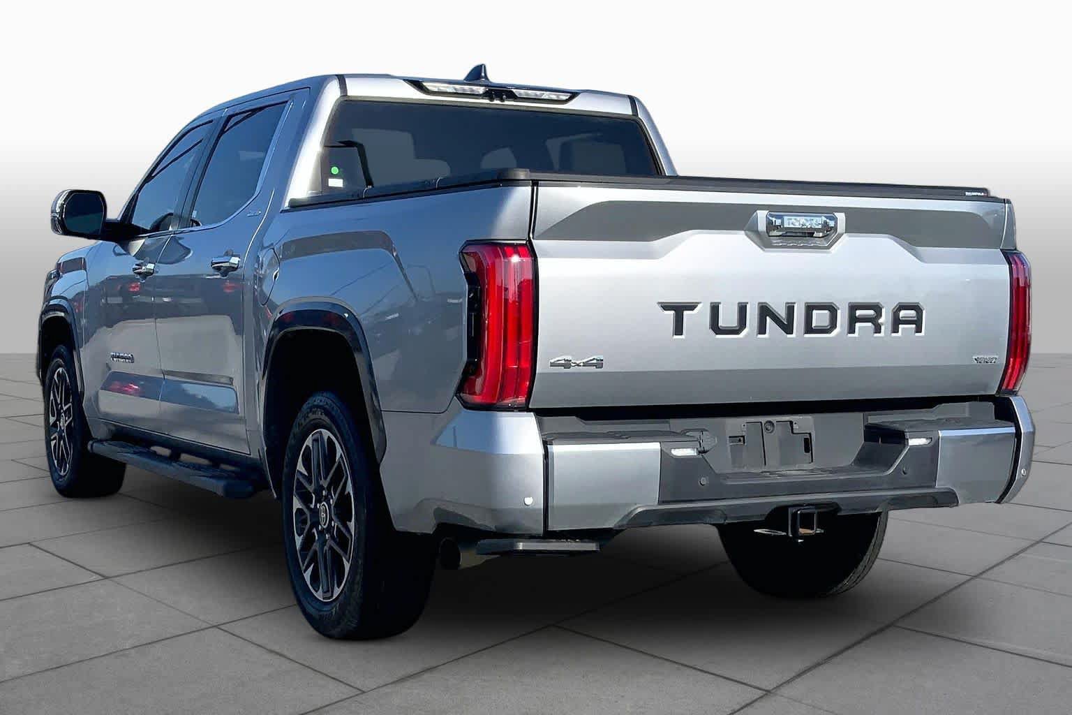 Used 2024 Toyota Tundra Limited AWD/4WD image 12