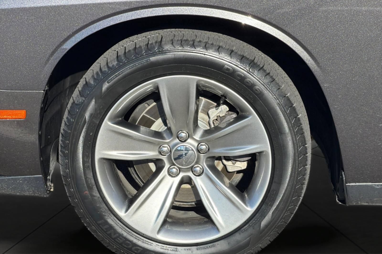 Used 2019 Dodge Challenger SXT RWD image 13