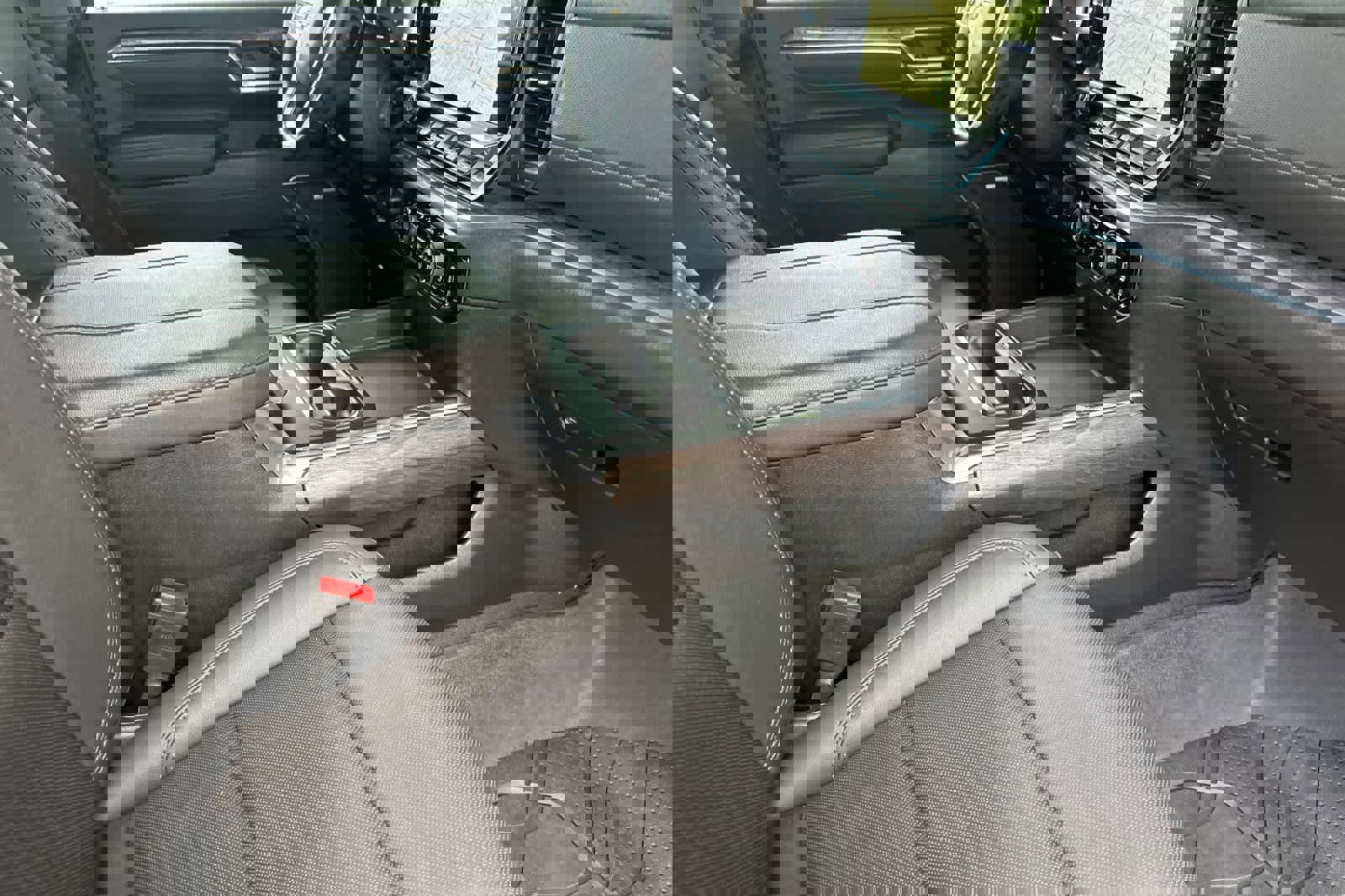 Used 2025 Chevrolet Silverado 3500 LTZ w/ LTZ Premium Package image 15