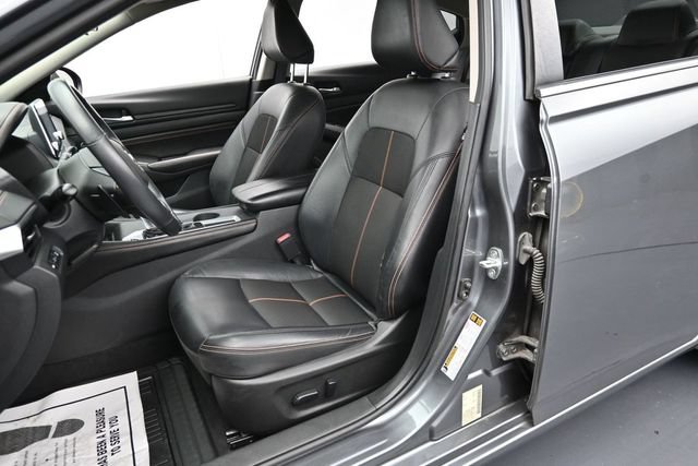 Used 2022 Nissan Altima 2.5 SR FWD image 11