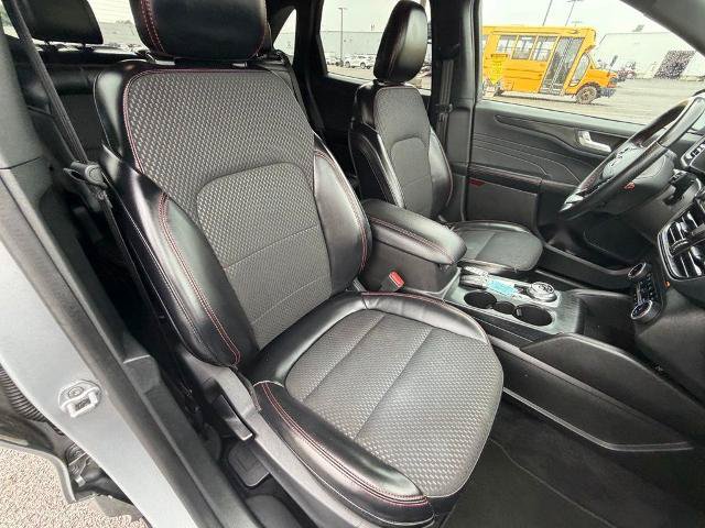Certified 2024 Ford Escape ST-Line AWD/4WD image 37