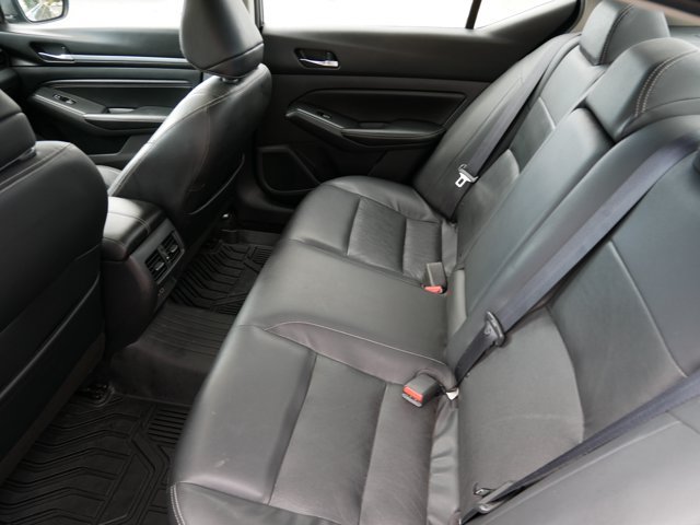 Used 2019 Nissan Altima 2.5 SL FWD image 12