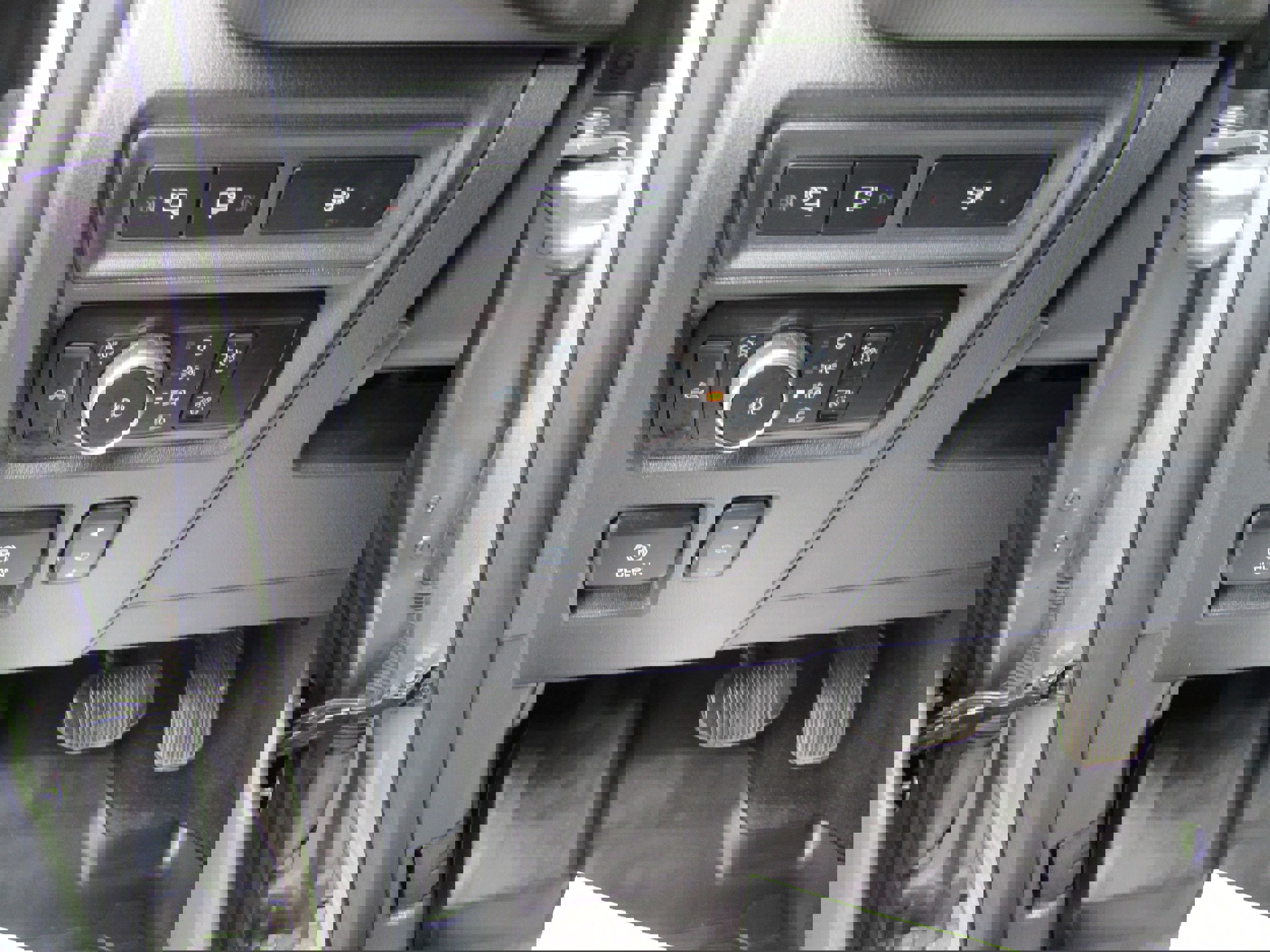 Certified 2024 Ford F150 Lariat image 26