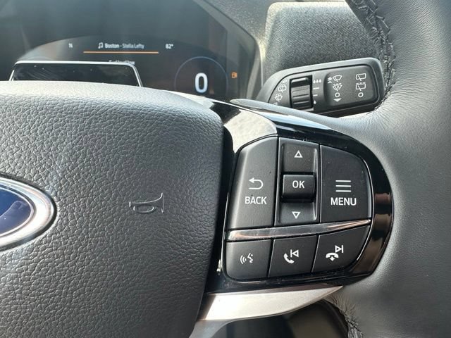 Certified 2026 Ford Explorer Platinum AWD/4WD image 16