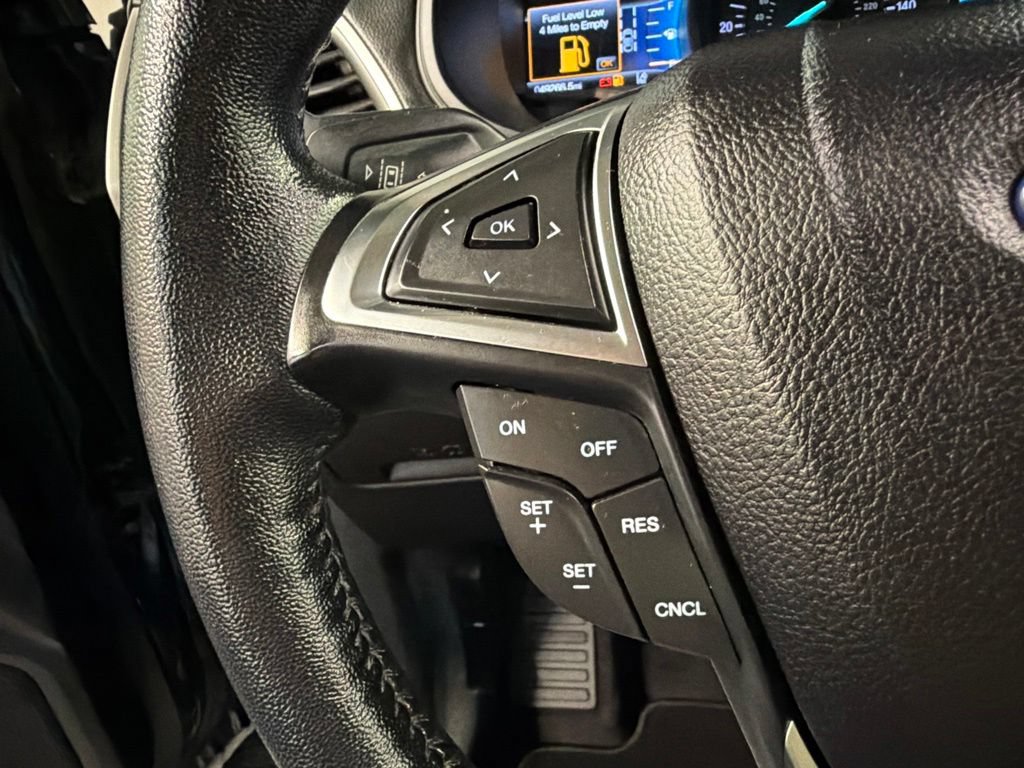 Certified 2022 Ford Edge SEL w/ Convenience Package AWD/4WD image 17