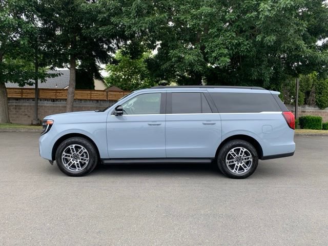 Certified 2025 Ford Expedition Max Active AWD/4WD image 2