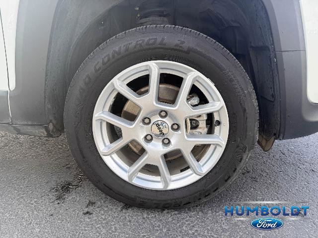 Used 2022 Jeep Renegade Latitude w/ Convenience Group image 9