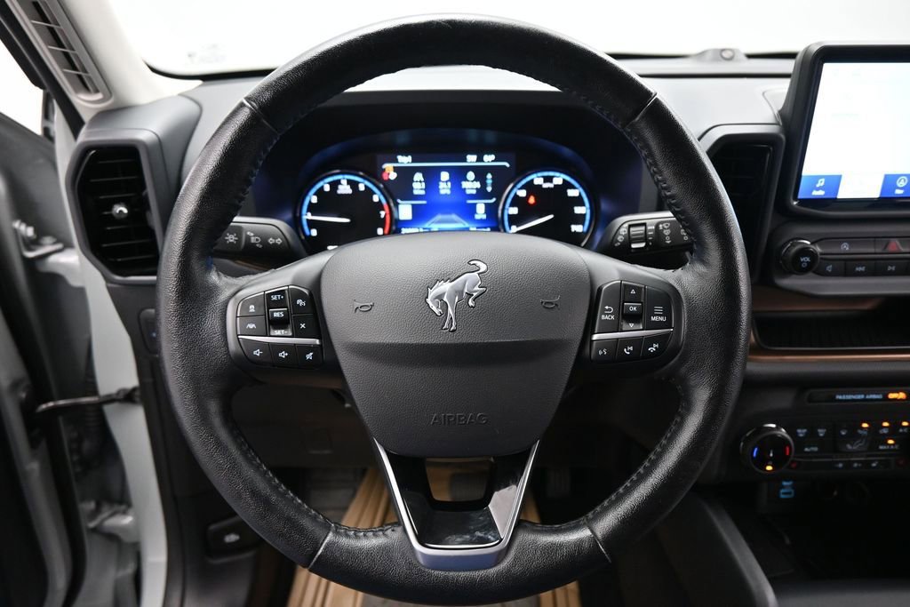 Certified 2022 Ford Bronco Sport Outer Banks w/ Tech Package AWD/4WD image 13