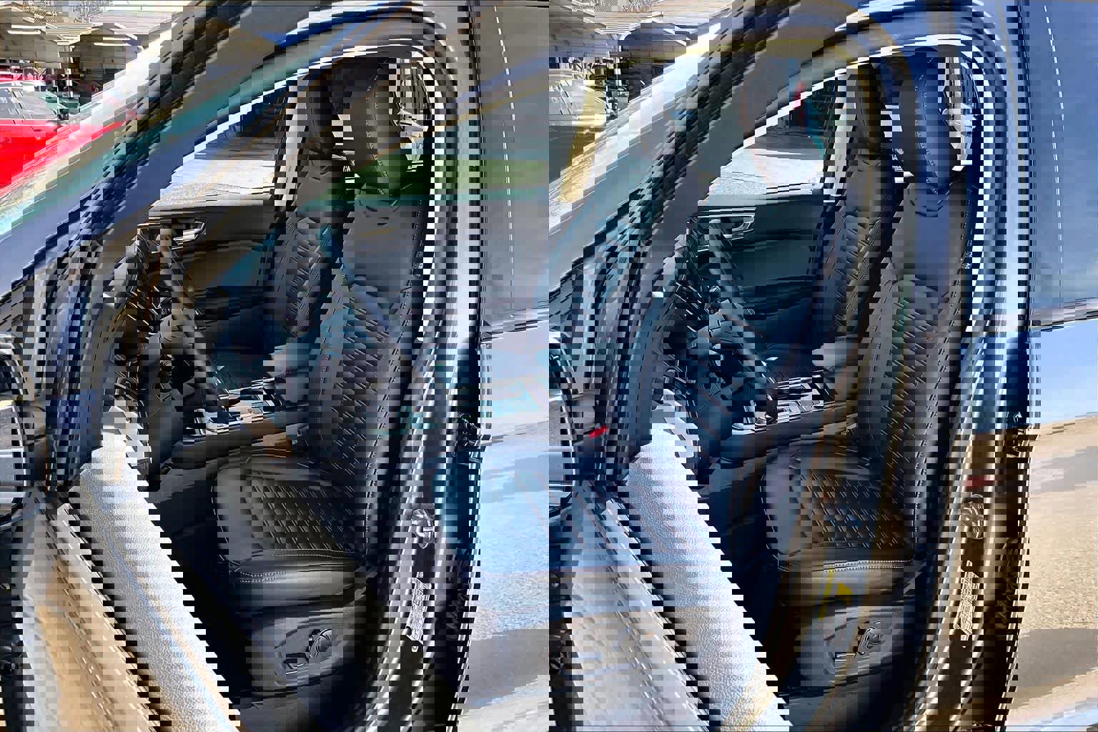 Certified 2023 Ford Edge SEL w/ Sport Appearance Package image 11