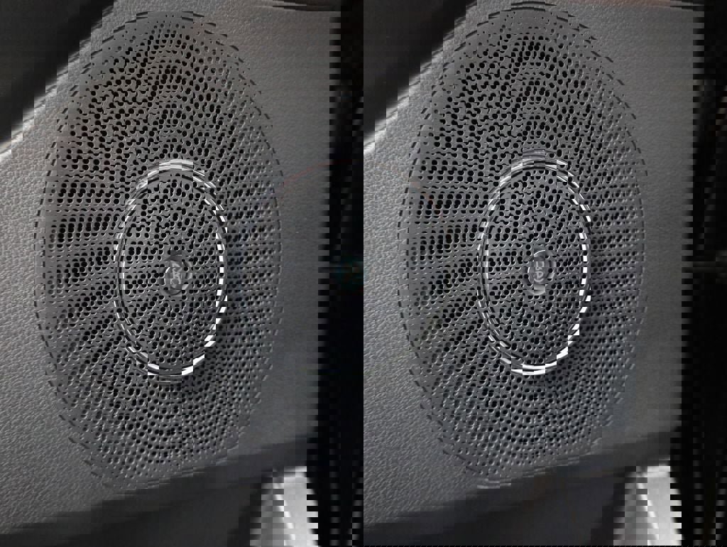 Certified 2024 Ford Expedition Limited image 8