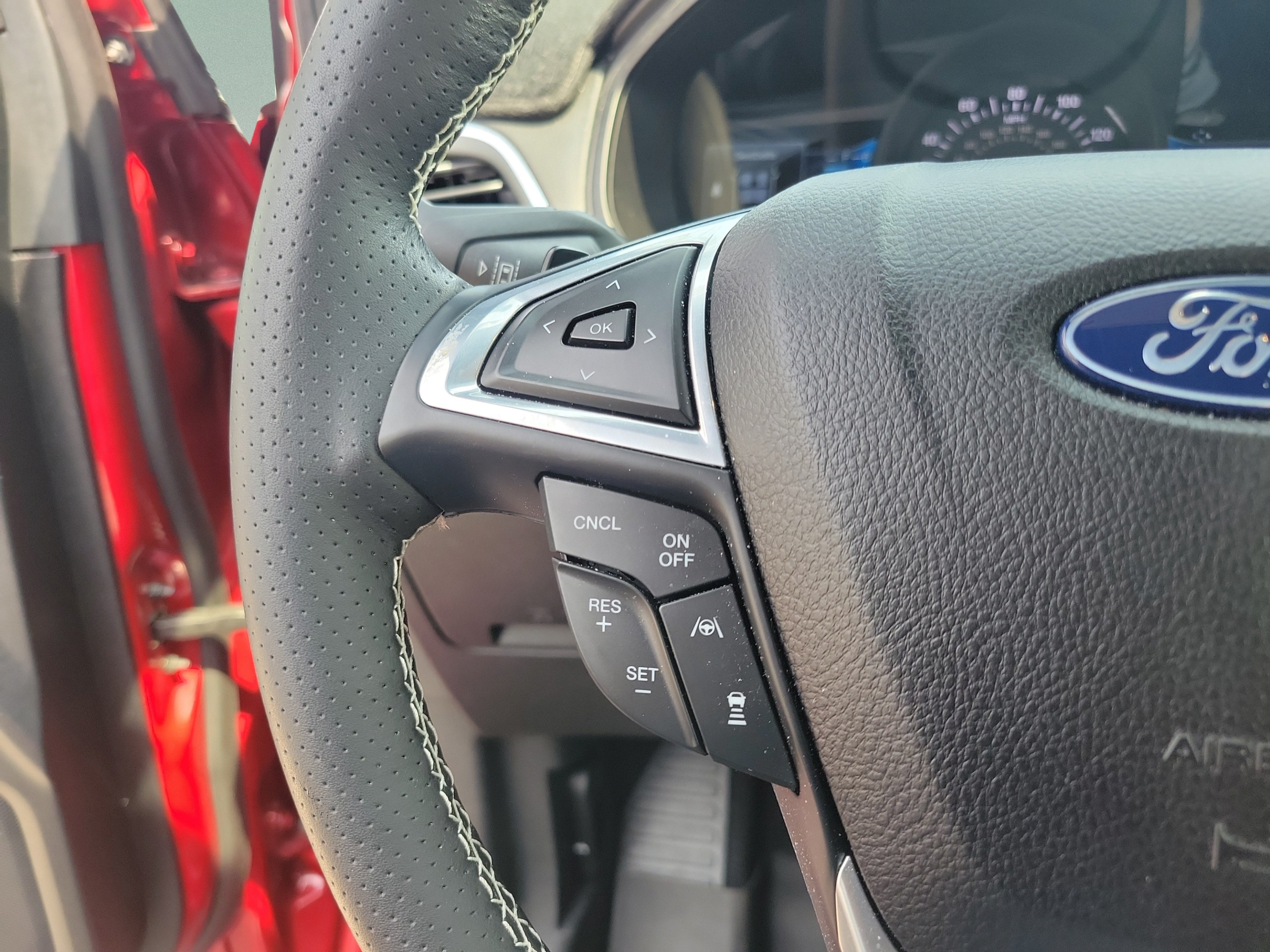 Certified 2024 Ford Edge ST w/ Equipment Group 401A AWD/4WD image 21