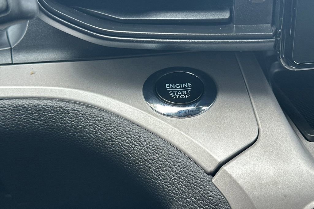 Certified 2023 Ford Explorer XLT image 26