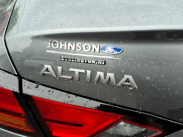 Used 2023 Nissan Altima 2.5 SV FWD image 16
