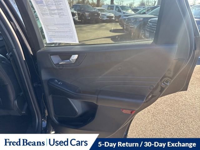 Certified 2023 Ford Escape ST-Line Elite image 15