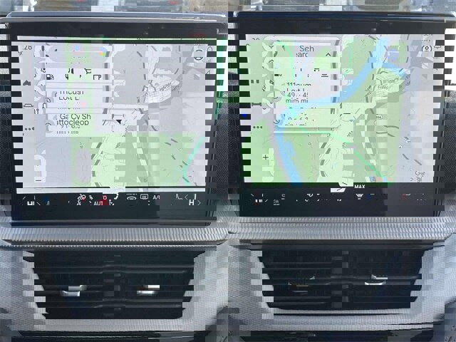 Certified 2025 Ford Explorer Active image 23