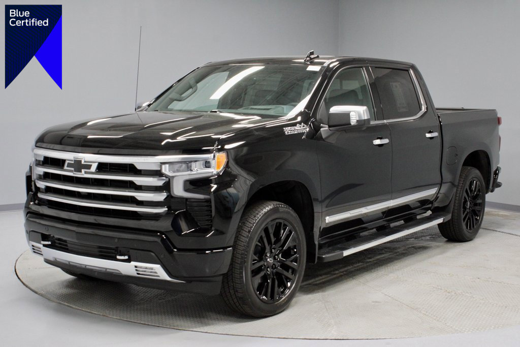 Used 2025 Chevrolet Silverado 1500 High Country w/ Technology Package image 1