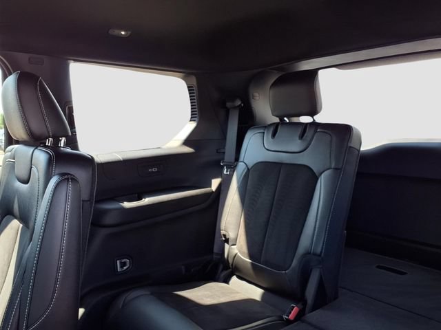 Used 2023 Jeep Grand Cherokee L Laredo AWD/4WD image 10