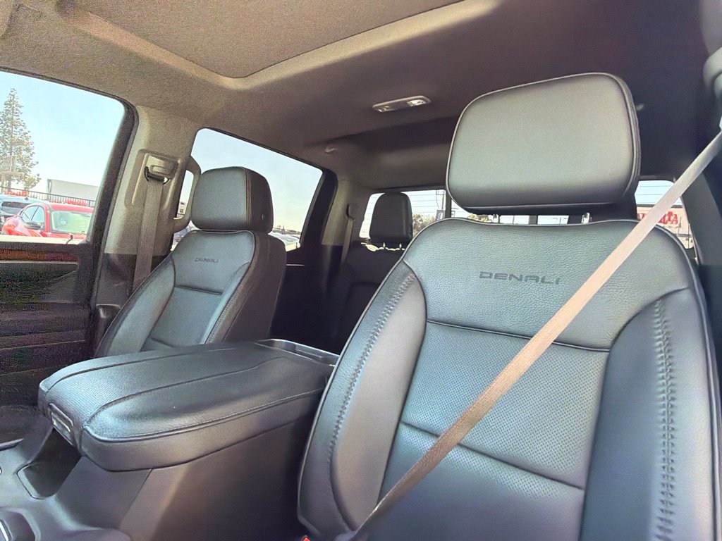 Used 2026 GMC Sierra 1500 Denali w/ Technology Package AWD/4WD image 24