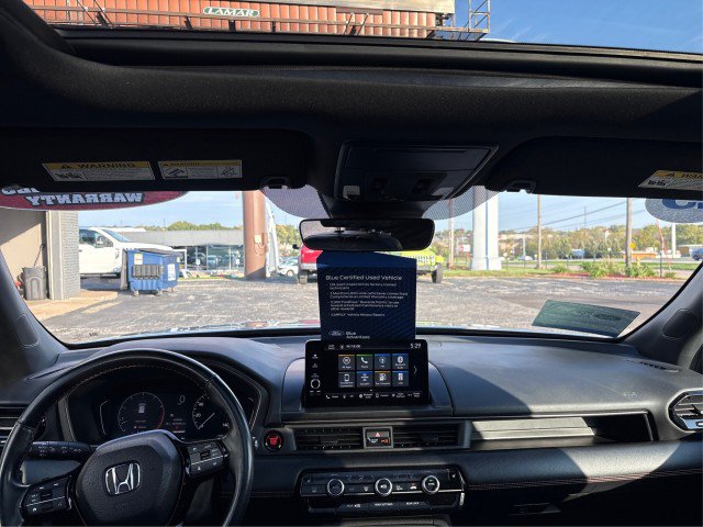 Used 2025 Honda Pilot TrailSport image 22