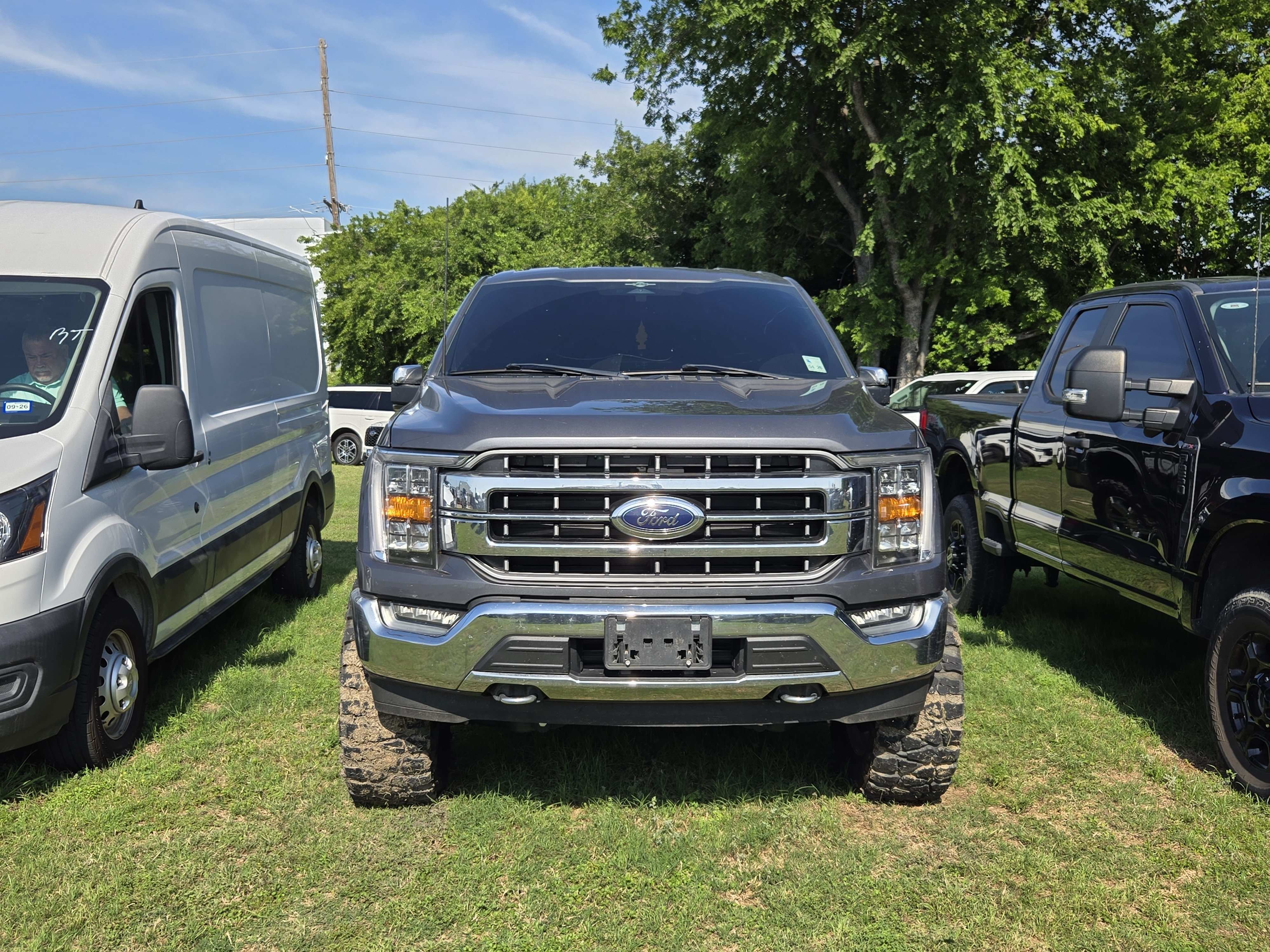 Certified 2023 Ford F150 Lariat w/ FX4 Off-Road Package AWD/4WD image 2