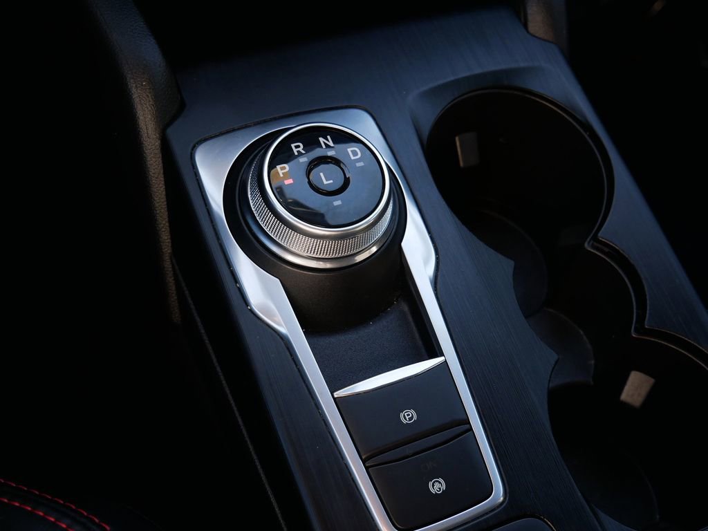 Certified 2025 Ford Escape ST-Line image 23