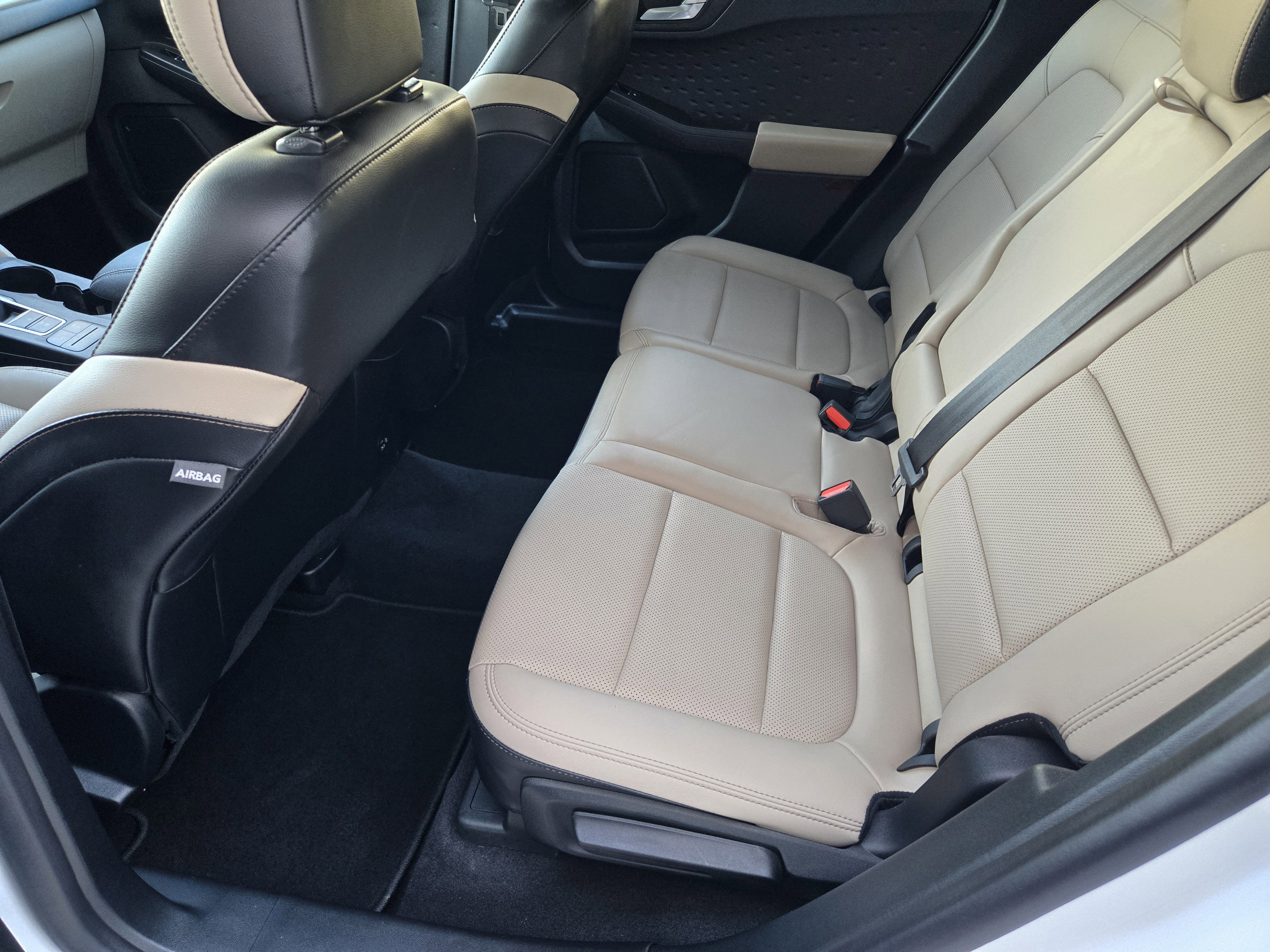 Certified 2020 Ford Escape SEL image 22