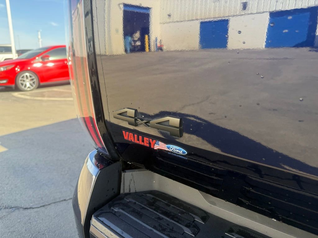 Used 2022 Toyota Tundra Platinum w/ Advanced Package image 47