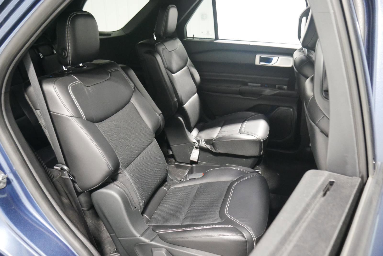 Certified 2020 Ford Explorer ST w/ ST Street Pack image 17