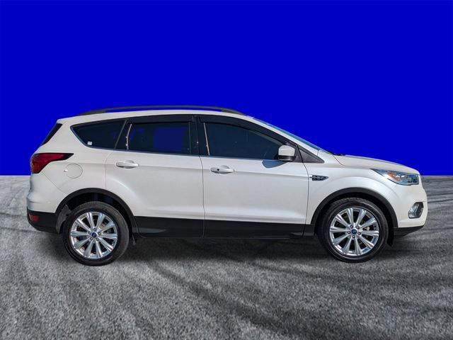 Certified 2019 Ford Escape SEL image 3
