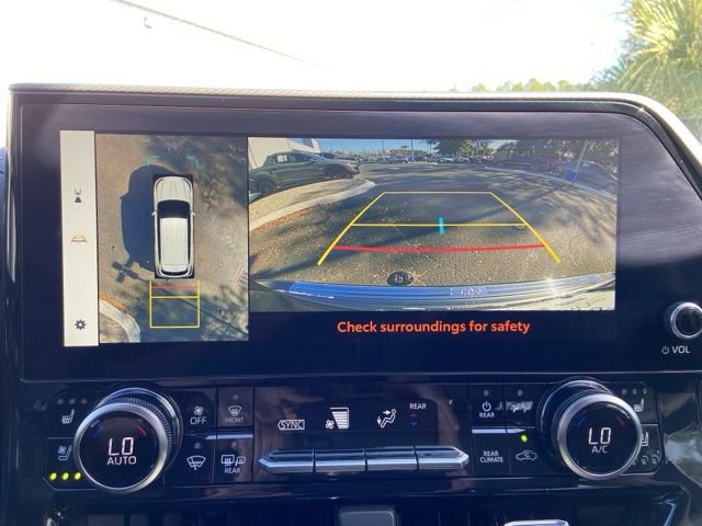 Used 2023 Toyota Highlander Platinum FWD image 24