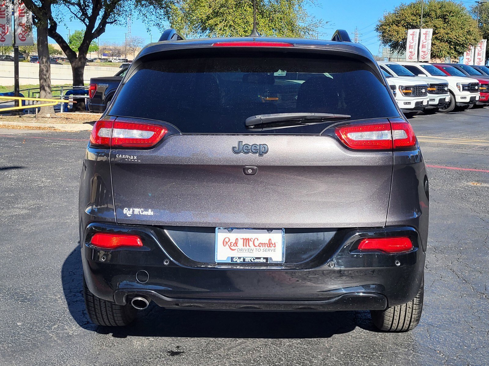 Used 2018 Jeep Cherokee Latitude image 4