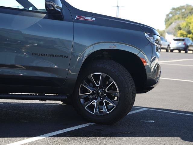 Used 2021 Chevrolet Suburban Z71 w/ Z71 Off-Road Package AWD/4WD image 11