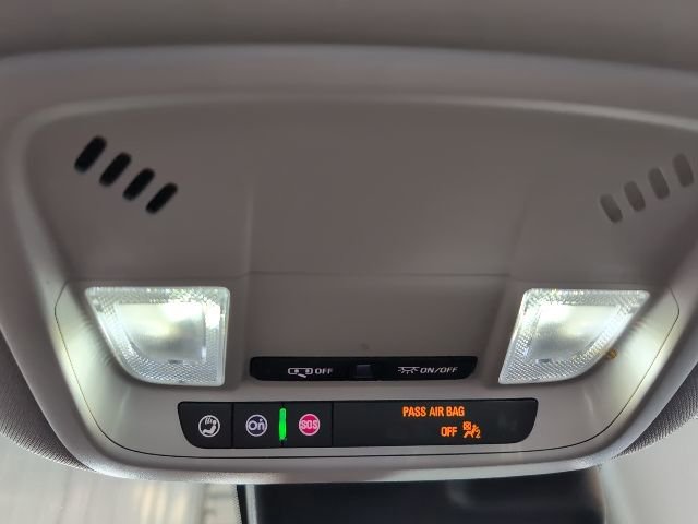 Used 2023 Chevrolet Malibu LT image 30