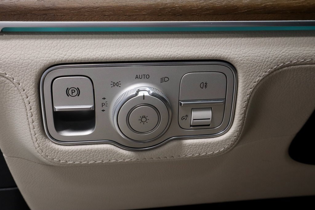 Used 2022 Mercedes-Benz GLE 350 4MATIC image 28