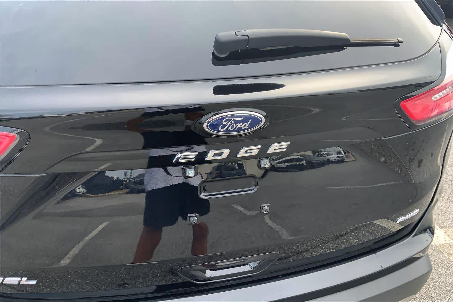 Certified 2024 Ford Edge SEL AWD/4WD image 31