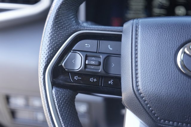 Used 2024 Toyota Sequoia Limited image 25