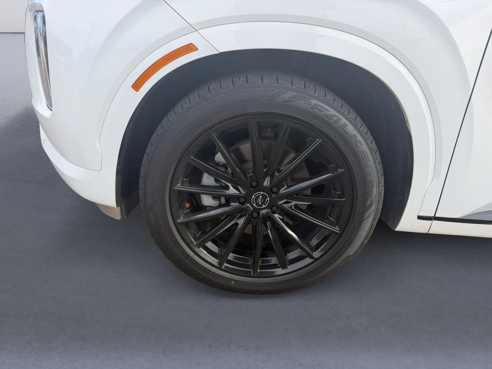 Used 2022 Hyundai Palisade Limited AWD/4WD image 14