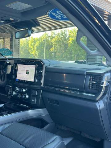 Certified 2024 Ford F250 Lariat w/ Lariat Ultimate Package AWD/4WD image 3