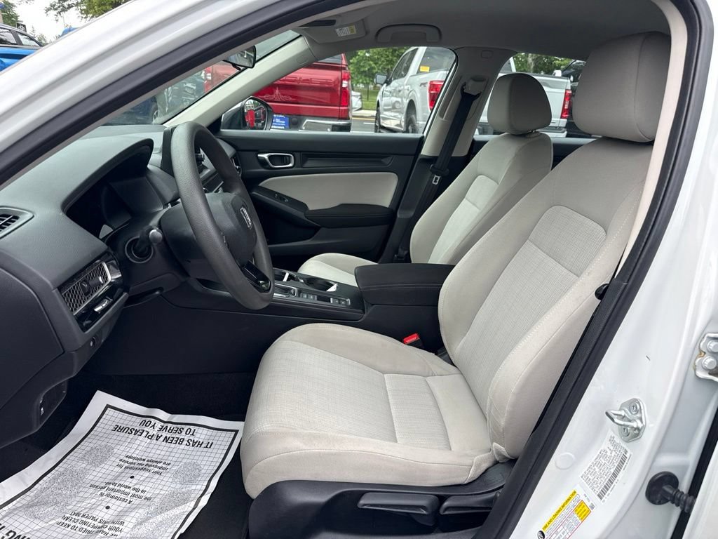 Used 2023 Honda Civic LX image 6