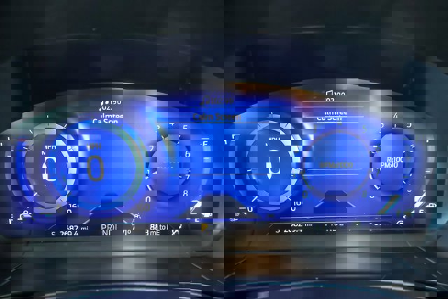 Certified 2022 Ford Escape SEL w/ Technology Package FWD image 16