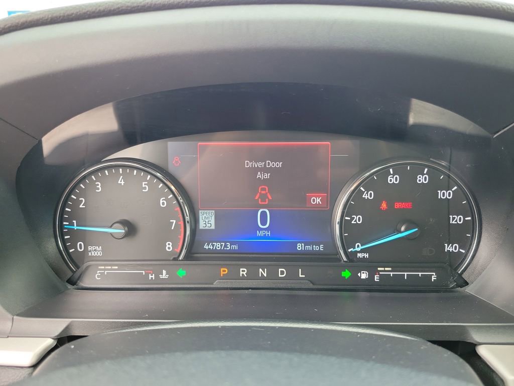 Certified 2022 Ford Explorer XLT w/ Equipment Group 202A AWD/4WD image 26