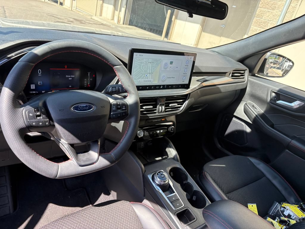 Certified 2024 Ford Escape ST-Line w/ Tech Pack #1 AWD/4WD image 19