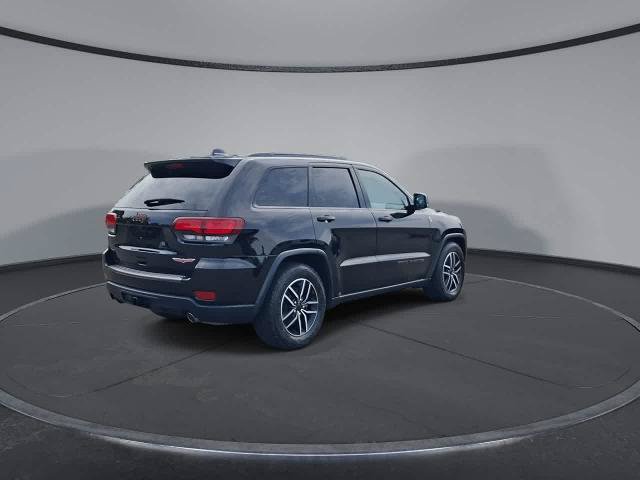 Used 2021 Jeep Grand Cherokee Trailhawk AWD/4WD image 8